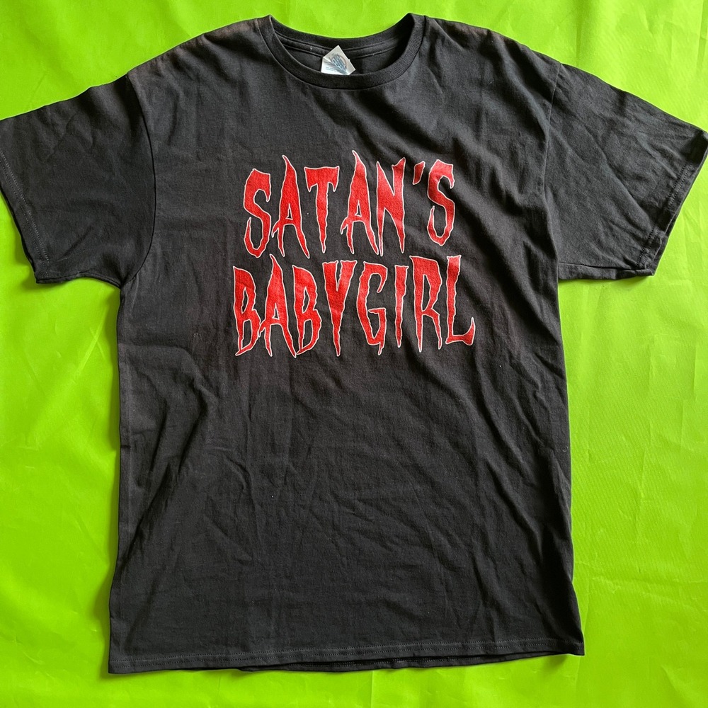Satans Babygirl Graphic T-Shirt Mens Large Black Red Horror Goth Streetwear Tee